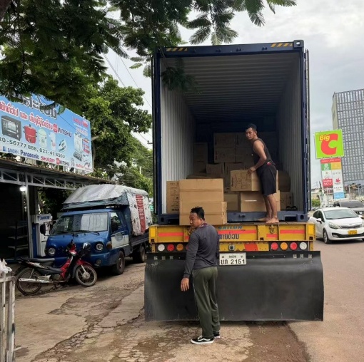 ໜ້າຮ້ານ ແລະການຂົນສົ່ງສິນຄ້າ